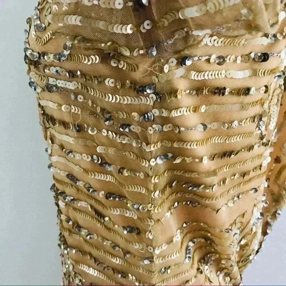 Aidan Mattox Sequin Long Sleeve Party Dress Sz 6 - Picture 11 of 11